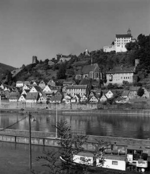 Hirschhorn (Neckar). Stadtteilansicht. Ansicht mit dem Karmeliterkloster und der Burg