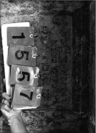Grabstein 1557 [Hahn S. 208 Grab-Nr. 2221/22]: Grabstein 1557 (Detailaufnahme 2) [Hahn S. 208 Grab-Nr. 2221/22]