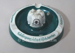 Aschenbecher "Kalidüngung sichert Höchsternten"