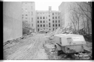 Kleinbildnegative: Baustelle, Akazienstraße, 1980