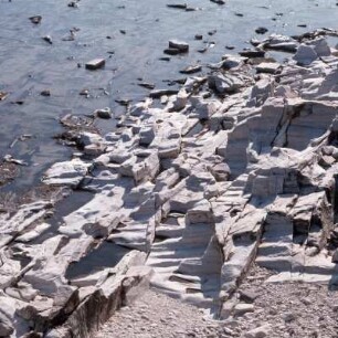 Thasos, Alikí. Meerwärtige Partien der antiken Marmorbrüche an der Südküste