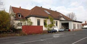 Ehemalige Reithalle; Darmstadt, Kiefernweg 8, Kiefernweg 9, Kiefernweg 10