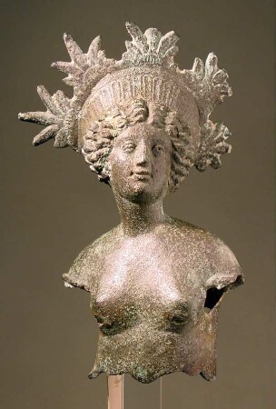 Fragment mit Kopf und Oberkörper einer römischen Venusstatuette