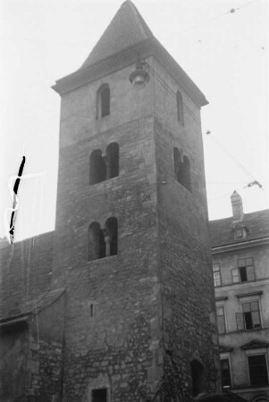 Ruprechtskirche : Der Kirchturm der Ruprechtskirche im im historischen Kern der Stadt Wien
