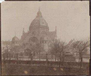 Blick von Süd-West auf die Synagoge, Eingangsportal. Dortmund, Am Hiltropwall