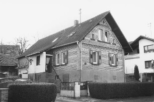 Wohnhaus; Gründau, Bachgasse 30