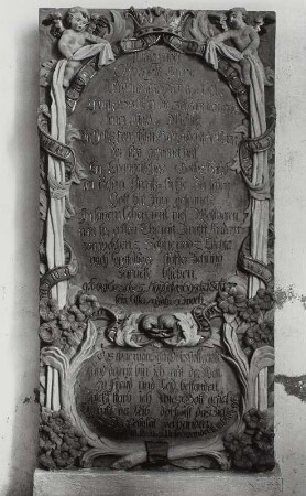 Grabstein des Floßmeisters Johannes Häntzschel (gestorben 1695) und seiner Frau