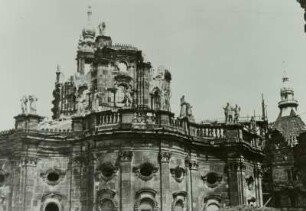 Dresden, Blick vom Theaterplatz auf die zerstörte katholische Hofkirche