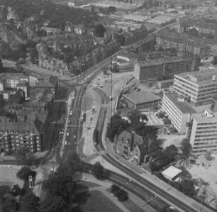 Straßenkreuzung Heinrich- und Gothaer Straße in der Erfurter Brühlervorstadt : Blickrichtung Nordwesten