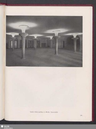 Großes Schauspielhaus in Berlin. Kassenhalle