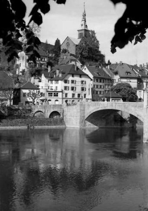 Laufenburg: Rheinbrücke vom Schweizer Ufer mit Stadt