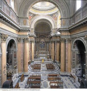Santa Trinità dei Pellegrini, Langhaus