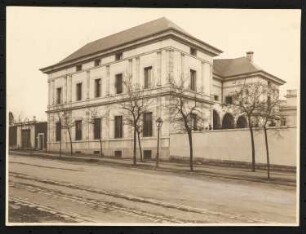 Wohnhaus Kuno Kocherthaler, Madrid: Straßenseite