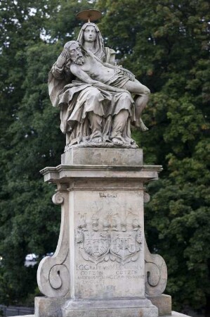 Johannisbrücke, Skulptur "Pieta", Glatz, Polen
