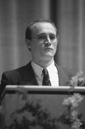 Oberbürgermeisterwahl 1986. Kandidat Hans-Jürgen Römhild