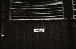 Schild Pissoir
