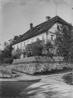Blick auf ein Haus