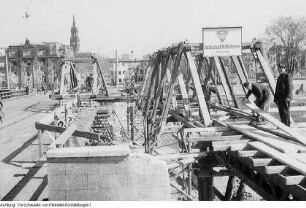 Dresden, Georgij-Dimitroff-Brücke, im Bau, Oberbürgermeister Walter Weidauer, 1949