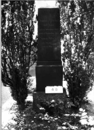 Grabstein 48