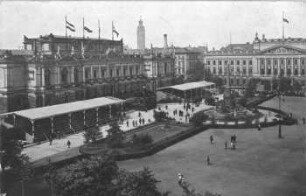 Leipzig im Festschmuck: Königsloge und Tribünen für die Ehrengäste vor dem Museum