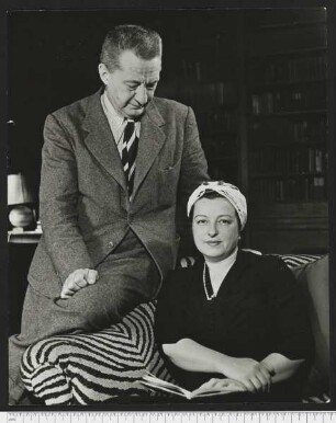 Porträtaufnahme Aleksandr F. Kerenskij und Frau