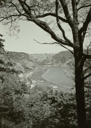 Blick ins Rheintal bei St. Goarshausen : Das Rheintal bei Sankt Goarshausen stromabwärts