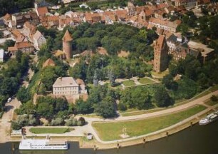 Tangermünde, Stadtansicht mit Burg von Südosten