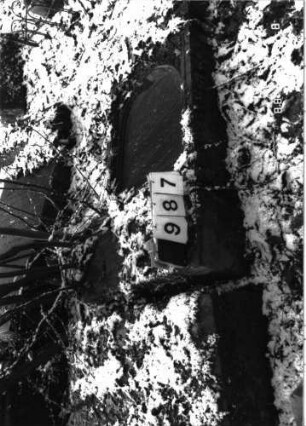 Grabstein 987
