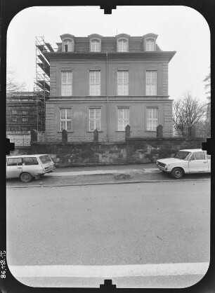 Gotha, Friedrichstraße 5/7. Schloss Friedrichsthal (1707/1708-1711; W. C. Zorn von Plobsheim). Linker Pavillon am Seitenflügel von Nordwesten