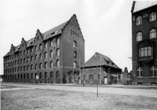Centralmagazin der städtischen Gaswerke; Berlin, Friedrichshain-Kreuzberg