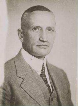 [Eduard] Gärtner, Bergassessor, Lehrer Bergschule Bochum