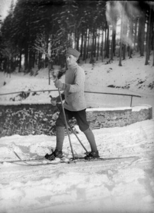 Skifahrer an der Tiefenbacher-Brücke