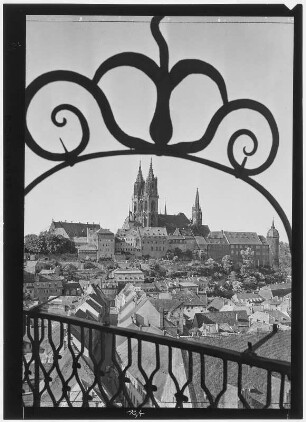 Meißen. Blick von der Frauenkirche zum Burgberg : Meißen. Blick vom Rundgang der Frauenkirche zum Burgberg mit Albrechtsburg und Dom