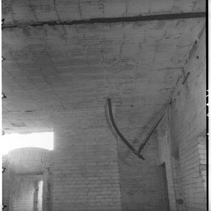 Negativ: Ruine, Grazer Damm 221, 1954