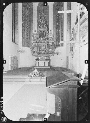 Erfurt-Altstadt. Kaufmannskirche St. Gregor (Baubeginn 1291, Wiederherstellung bis 1952). Inneres nach Osten zum Altar