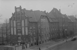 Einweihung eines jüdischen Altersheimes : Außenansicht des Altersheims