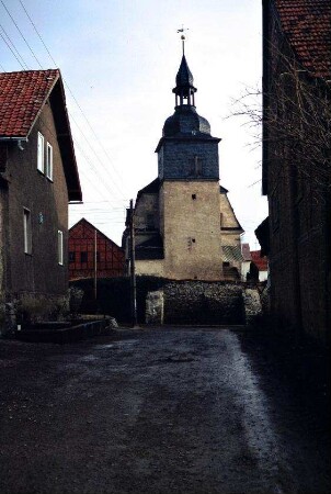 Kirche von West mit Turm