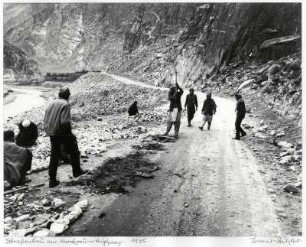 Straßenbau am Karakoram Highway