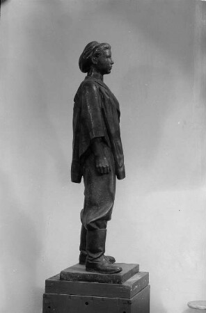 Traktoristin : Traktoristin. Bronze (1953; W. Arnold)