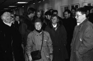 Ausstellung "Zwangsarbeiterlager Wiesenfeld" im Schulzentrum Glinde: Führung durch das ehemalige "Lager Wiesenfeld"