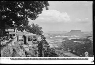 Sächsische Schweiz, Bastei-Hotel mit Blick auf das Elbtal und Lilienstein