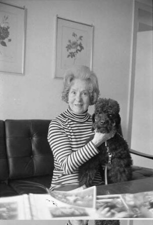 75. Geburtstag der ehemaligen Tanzlehrerin und Inhaberin der Tanzschule Großkopf Elisabeth Großkopf