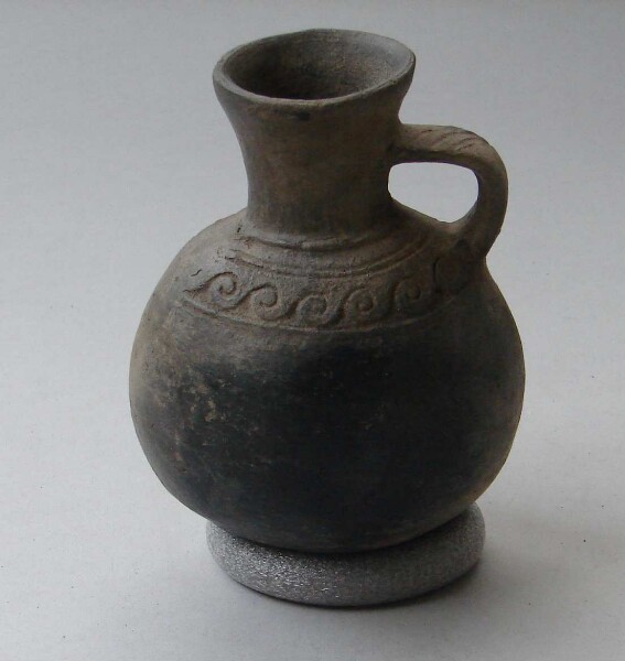 Clay vessel