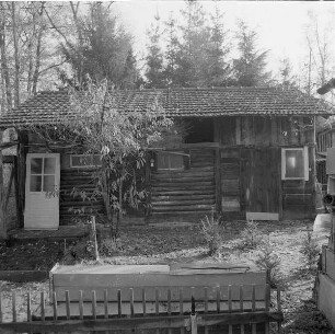 Gehöft. Schuppen