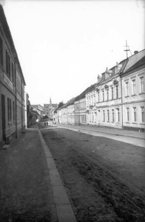 Bahnhofstraße. Blick nach Norden zum Rathaus