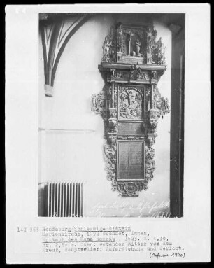 Epitaph des Hans Rantzau, gestorben 1623: Die Kreuzigung Christi und Auferstehung