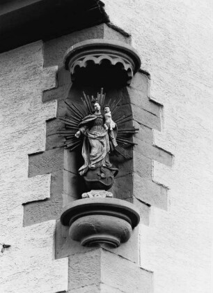 Hausmadonna; Heppenheim, Marktstraße 1