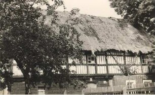 "Altes Fachwerkhaus (Hausnummer 11 ""Wendenschloss"") in Wartha bei Königswartha" : Stary tykowany dom w Stróži pola Rakec