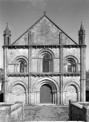 Ehemalige Prioratskirche Saint-Hilaire