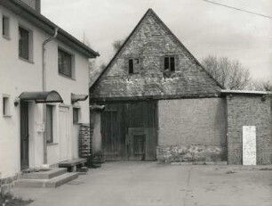 Obergurig-Kleindöbschütz, Wilthener Straße 11. Ehemaliger Gasthof "Kuchenhäusel" (1817). Scheune